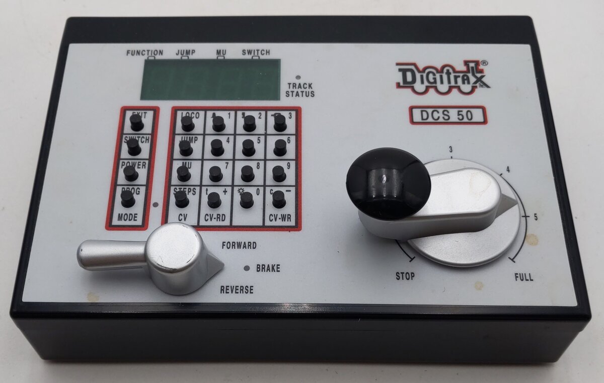 Digitrax DCS50 Zephyr Command Starter Set (No Decoder Tester/LT1 Cable) LN/Box