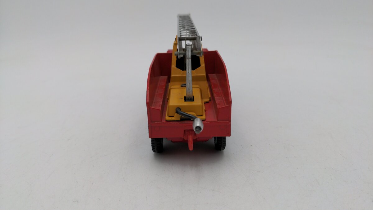 Corgi 1121 Chipperfields Circus Crane Truck A Classic Diecast EX/Box