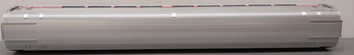 LGB 30220 Amtrak Amfleet Coach, Phase III #21285 - Metal Wheels EX/Box