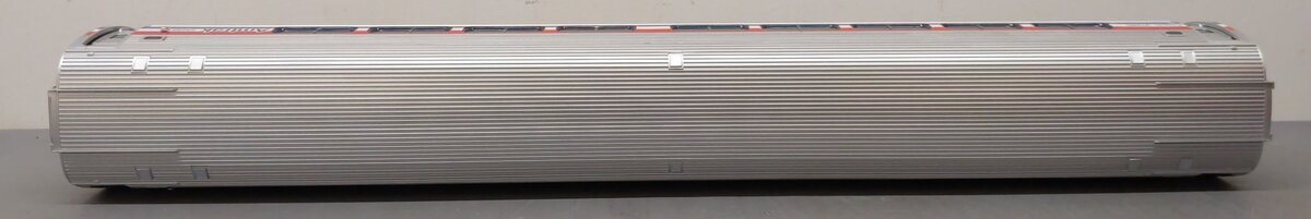 LGB 30223 G Scale Amtrak Amfleet Phase III Passenger Car #21285 - Metal Wheels EX/Box