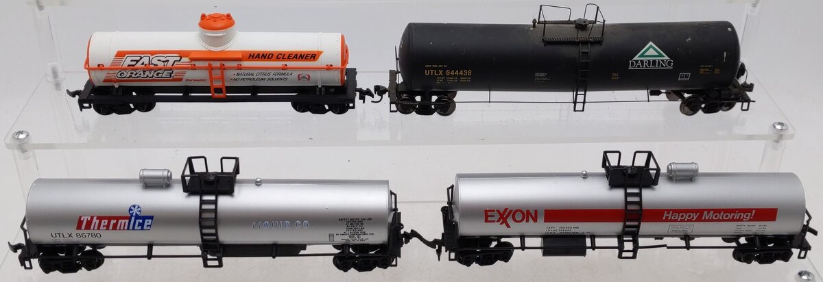 HO Scale Assorted Tank Cars [4] VG