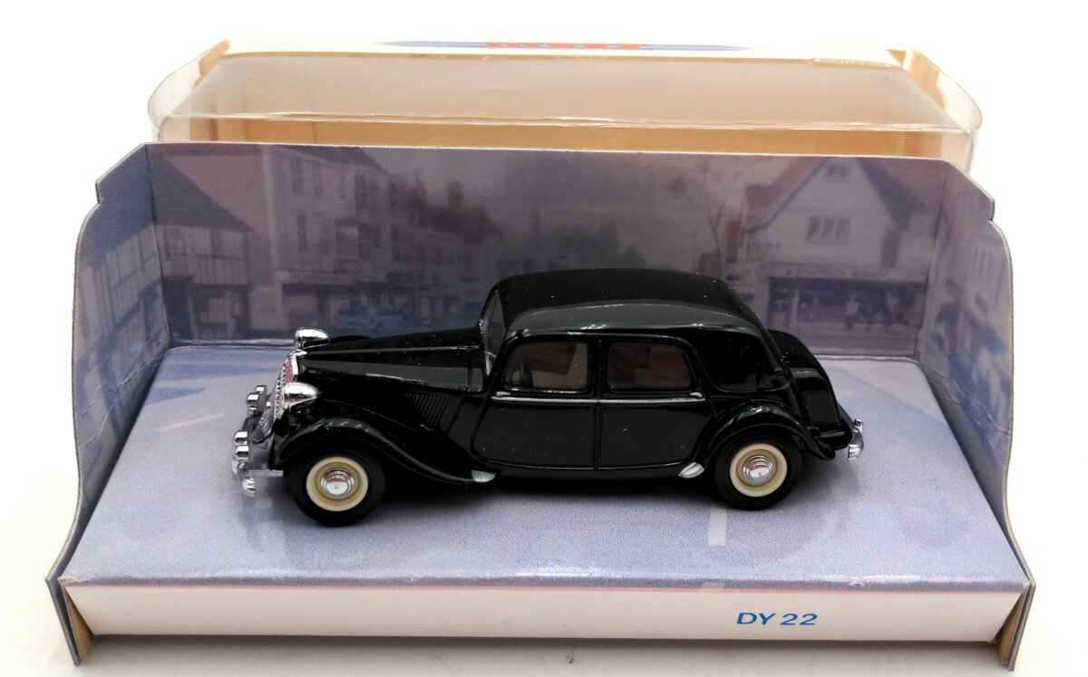 Matchbox DY-22 1:43 1952 Citroen 15 CV NIB
