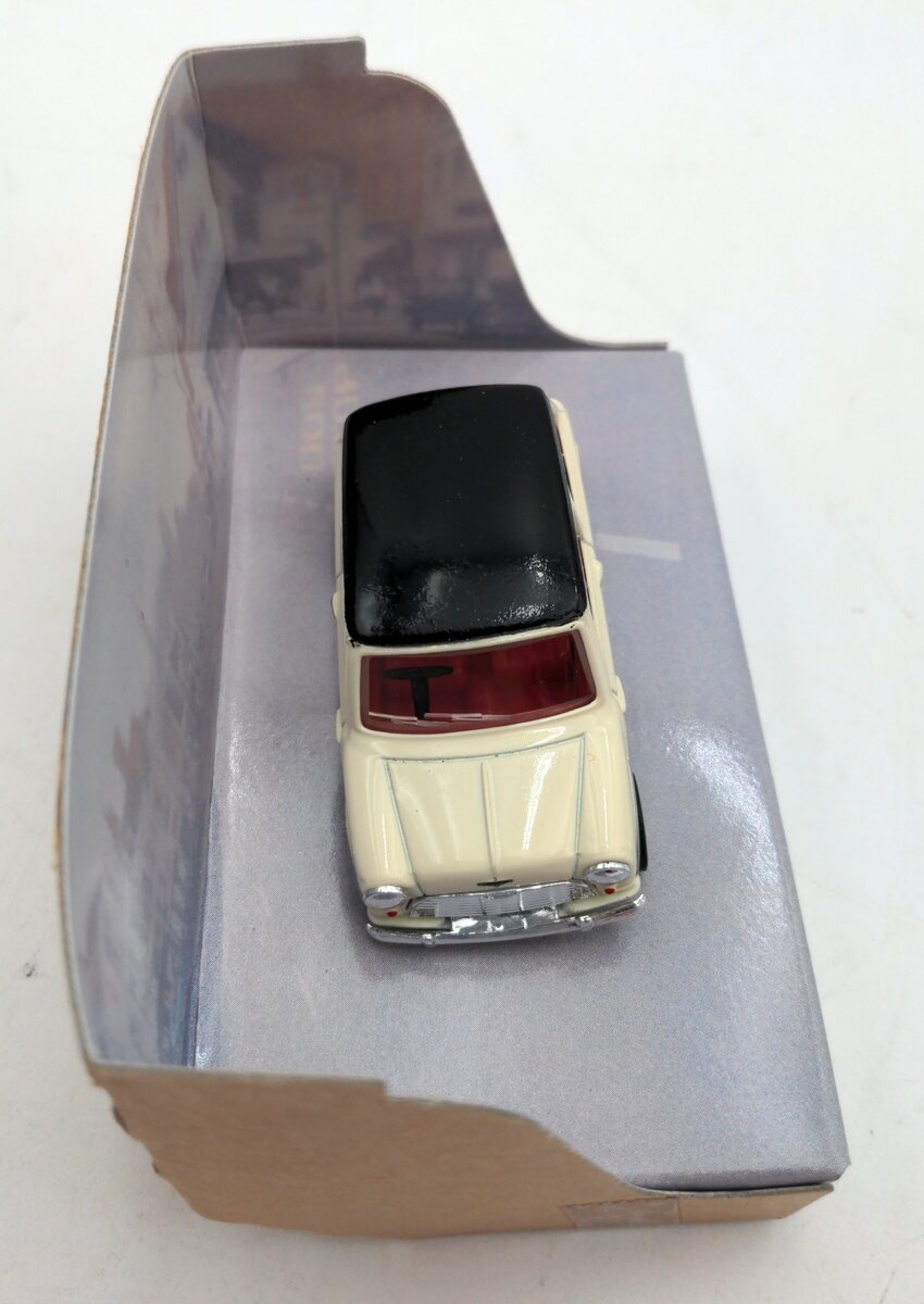 Matchbox DY-21 1:43 1964 Mini Cooper 'S' NIB