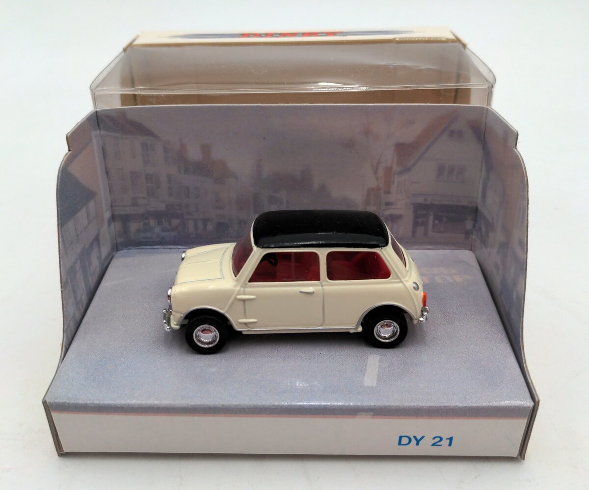 Matchbox DY-21 1:43 1964 Mini Cooper 'S' NIB