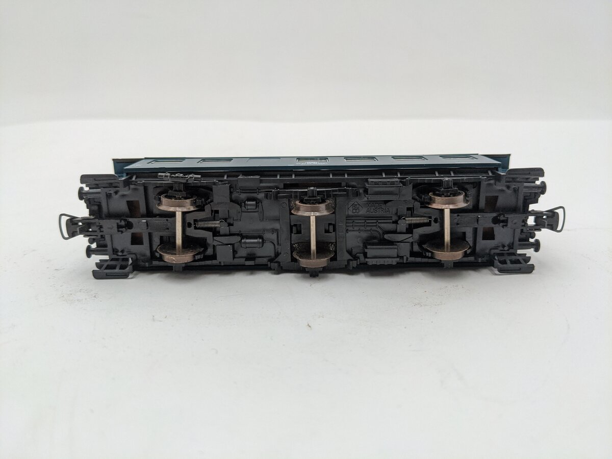 Roco 44320A Deutsche Bundesbahn Passenger Car #60 80 99-25 609-1 EX/Box