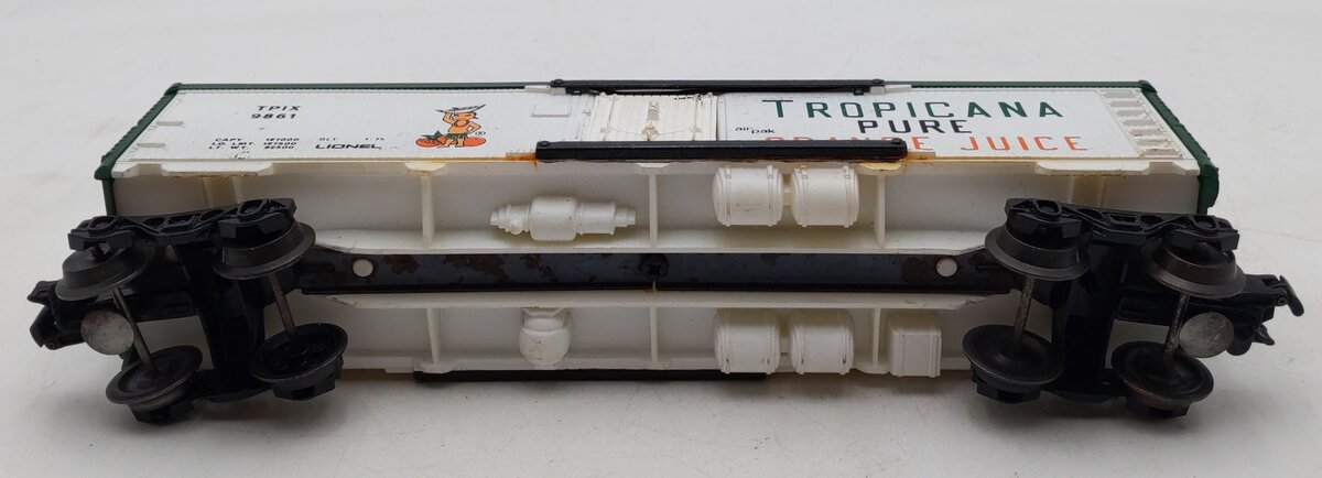 Lionel 6-9861 O Gauge Tropicana Billboard Reefer Car VG
