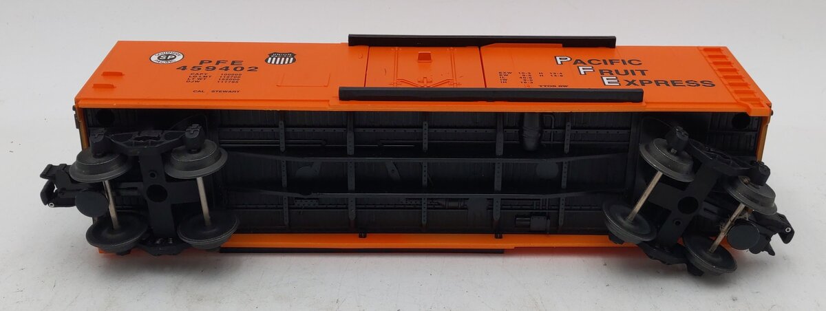 Lionel 6-52073 O Gauge TTOs-1995 PFE Cal-Stewart Reefer #459402 EX