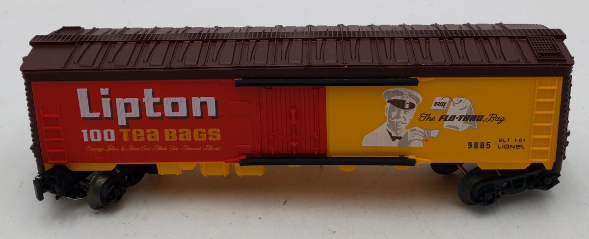 Lionel 6-9885 O Gauge Lipton Tea Billboard Reefer Car VG