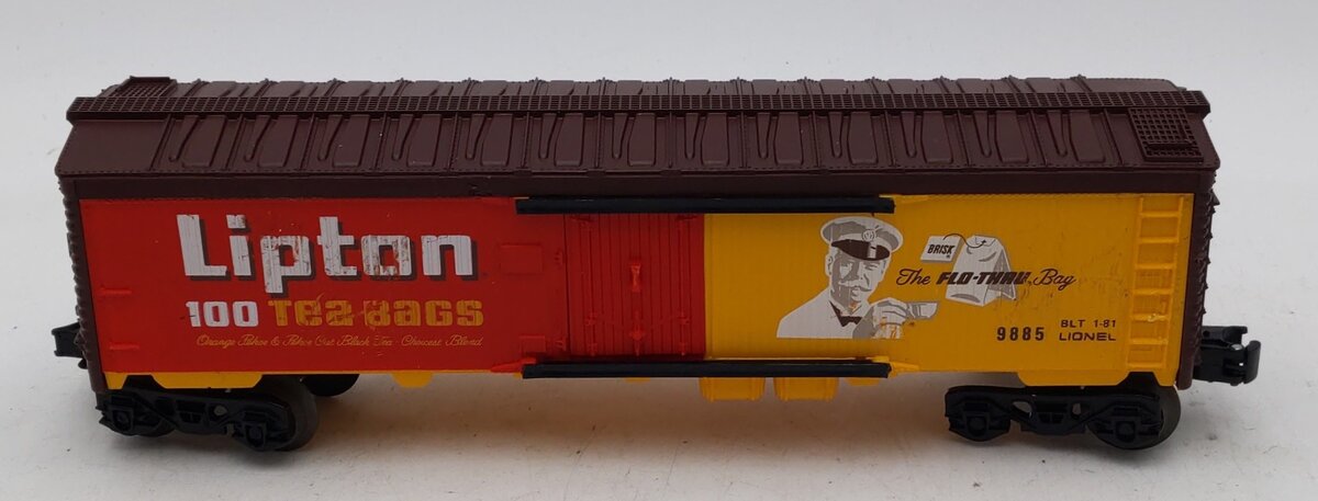 Lionel 6-9885 O Gauge Lipton Tea Billboard Reefer Car VG