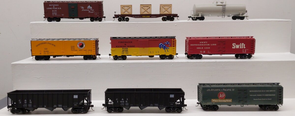 Precision Scale & American Models S Scale Assorted Freight Cars [9] EX