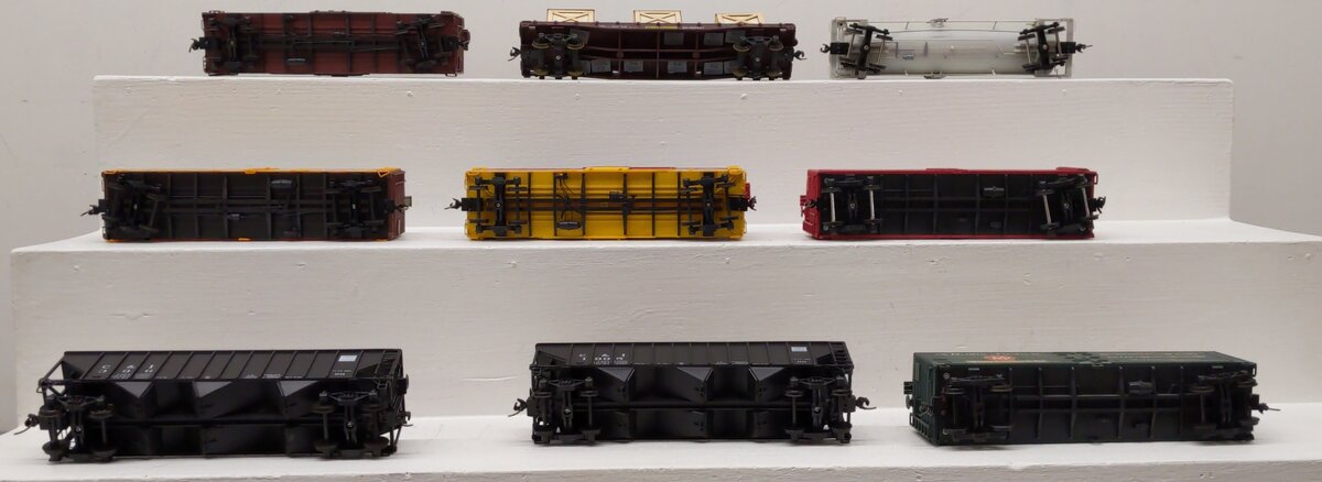 Precision Scale & American Models S Scale Assorted Freight Cars [9] EX