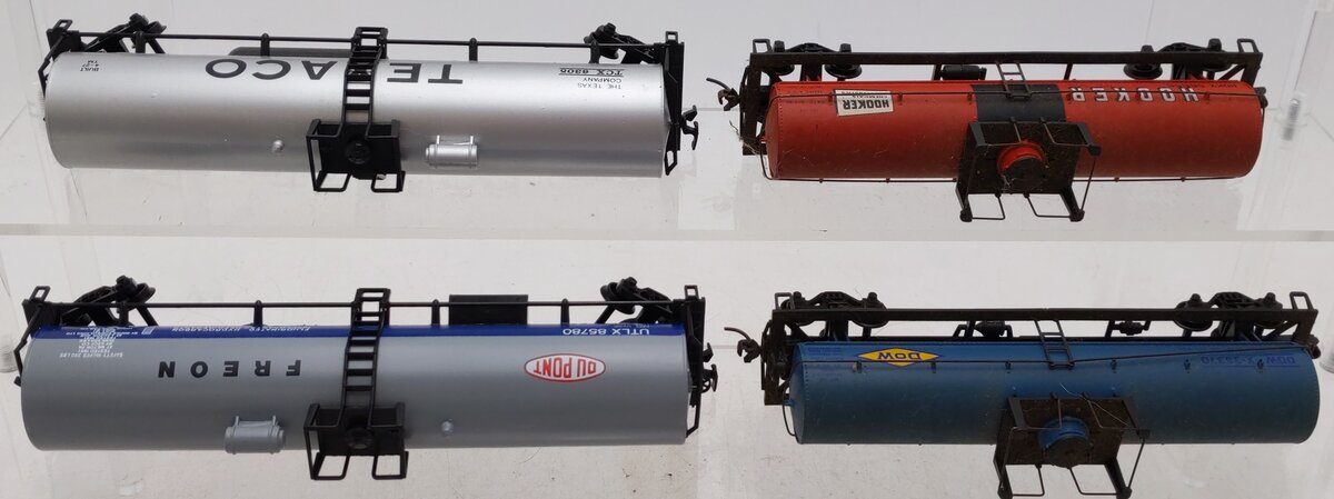 HO Scale Assorted Tank Cars [4] VG