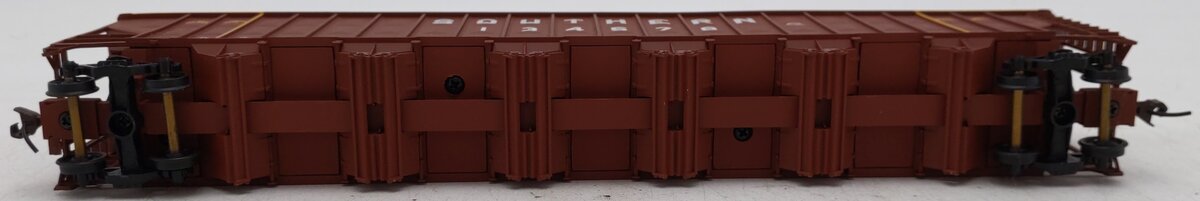 Walthers 932-25686 HO Scale Southern Railway Wood Chip Hopper Car #134578 VG