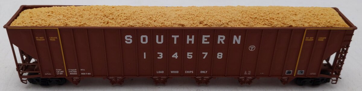 Walthers 932-25686 HO Scale Southern Railway Wood Chip Hopper Car #134578 VG