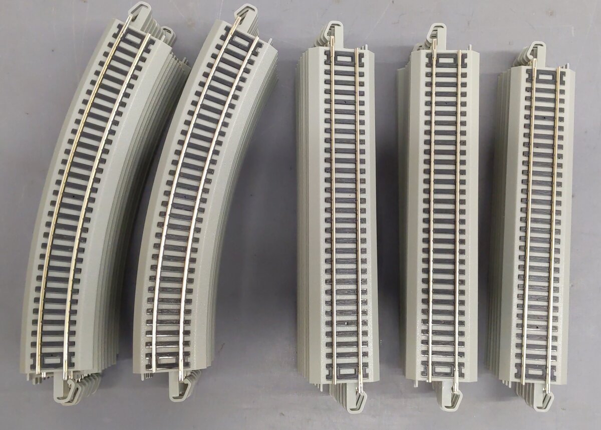 Bachmann 44511/44501 HO Scale Assorted EZ Track-Straight & Curve (45) EX