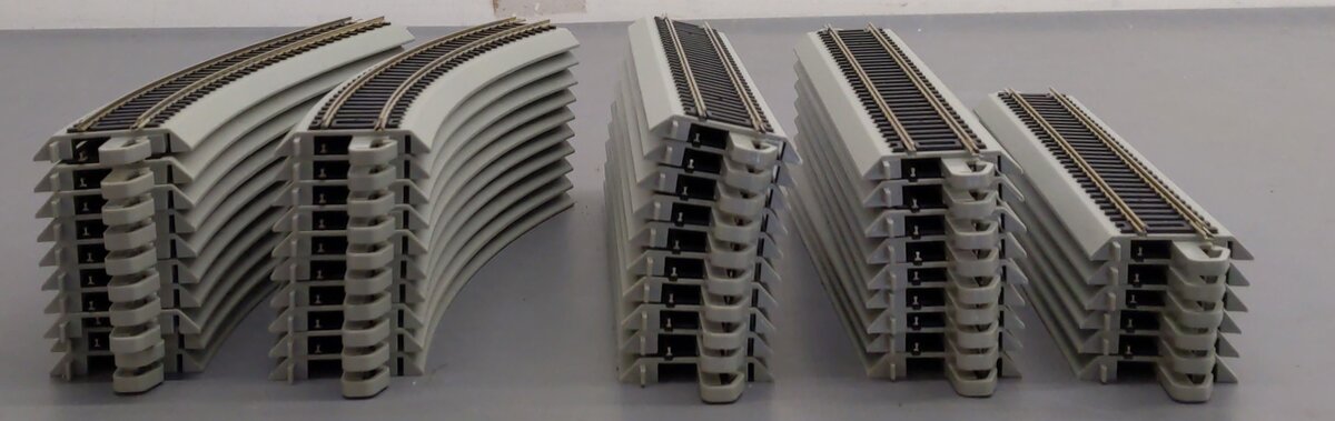 Bachmann 44511/44501 HO Scale Assorted EZ Track-Straight & Curve (45) EX