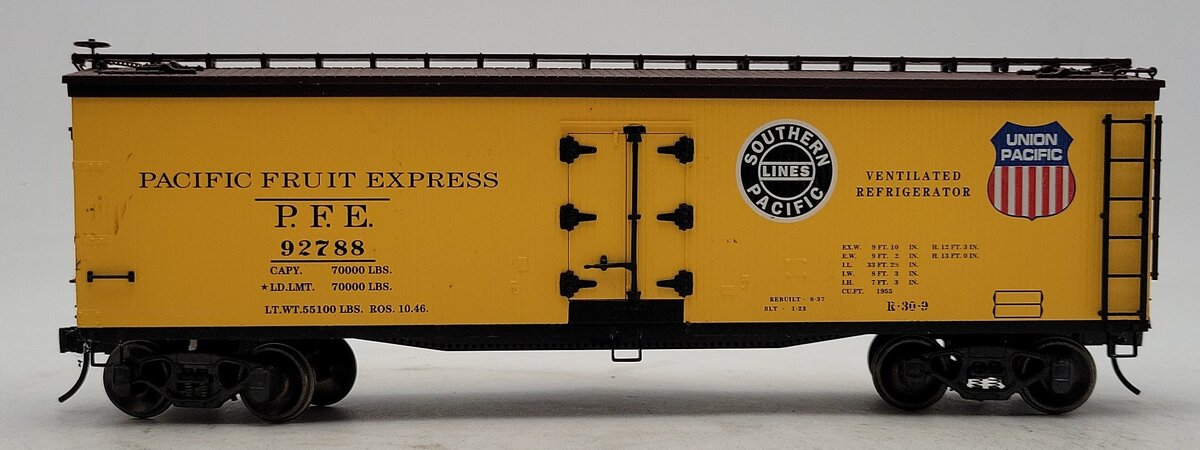 Red Caboose 91345 O Gauge Pacific Fruit Express Refrigerator Car #92788 EX/Box