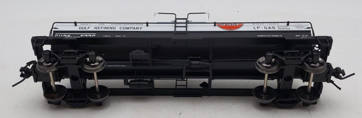 Atlas 9202-4 O Gauge Gulf Oil 11,000 Gallon Single Dome Tank Car #5776 -2 Rail EX/Box