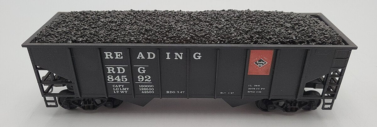 Weaver 84592 O Gauge Reading 2-Bay Hopper W/Load 2-Rail EX