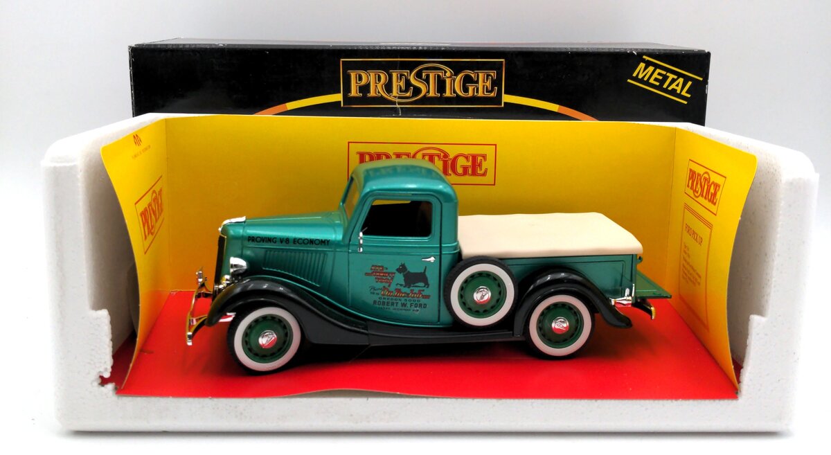 Solido 8002 1:18 1936 Ford Pick-Up Truck NIB