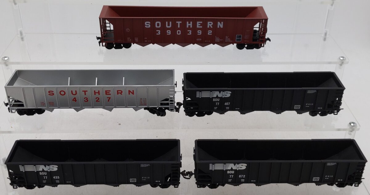 HO Scale Assorted Open Hopper Cars [5] VG