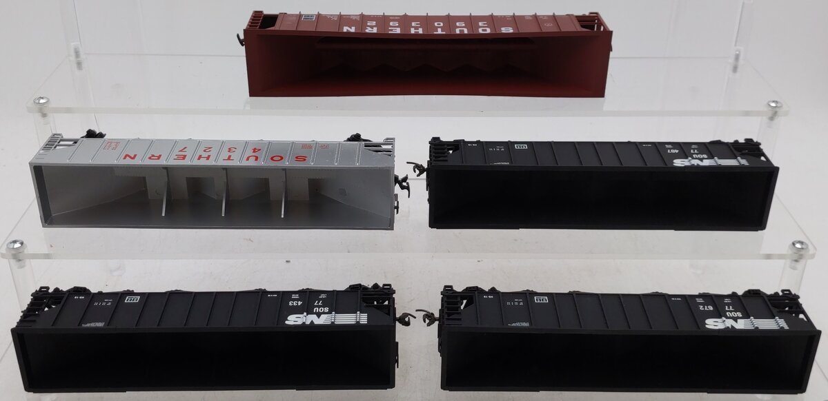 HO Scale Assorted Open Hopper Cars [5] VG