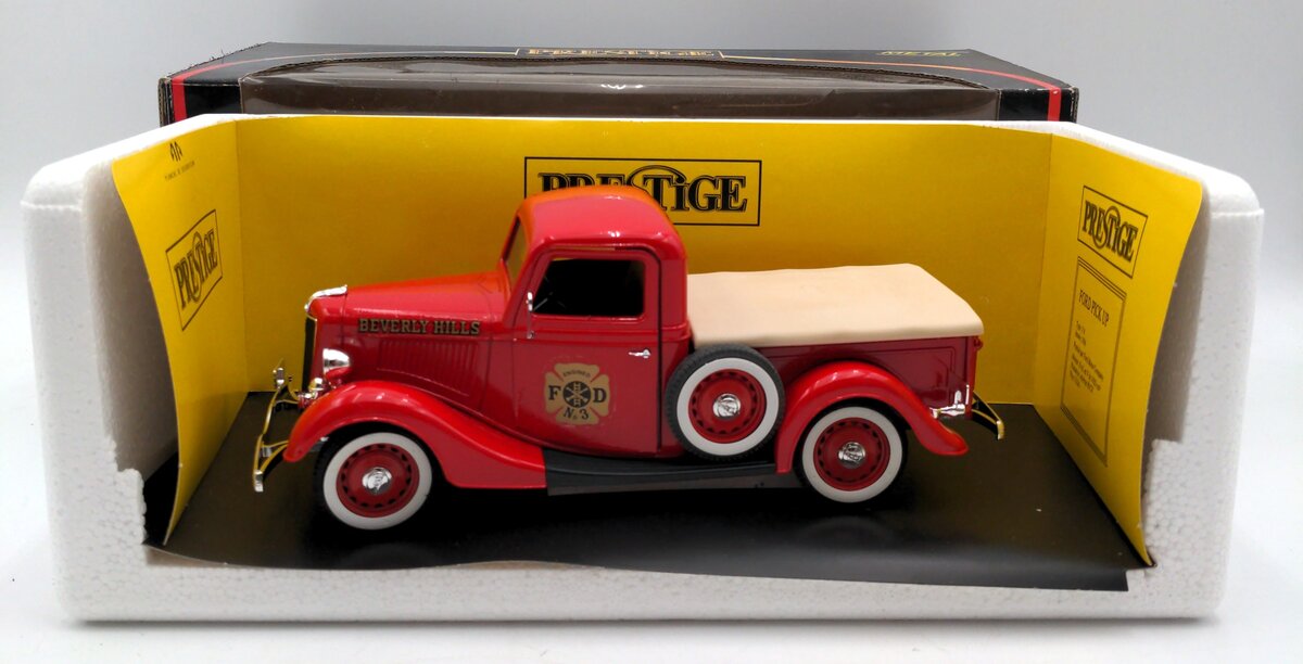 Solido 8003 1:18 Ford Beverly Hills Fire EX/Box