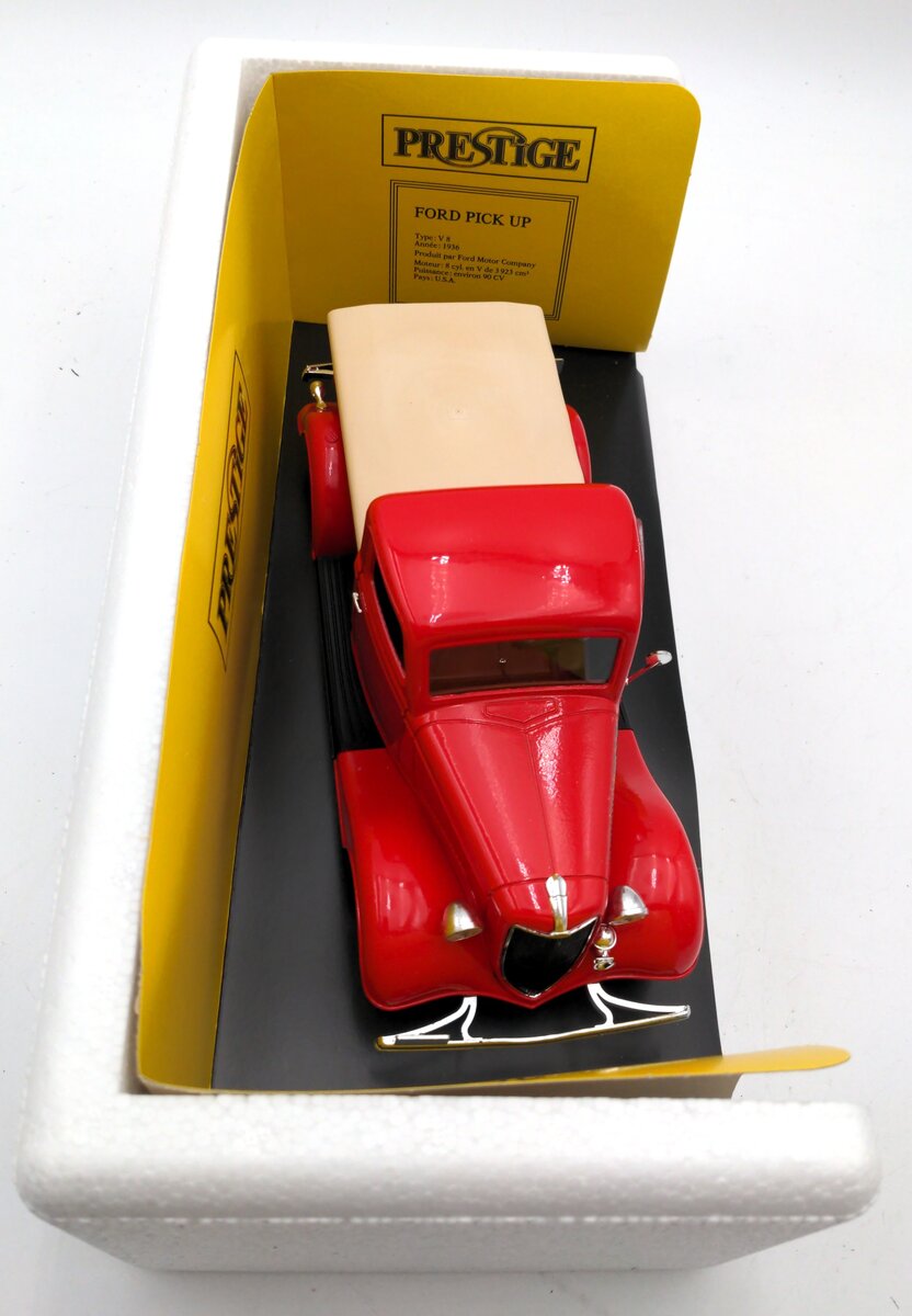 Solido 8003 1:18 Ford Beverly Hills Fire EX/Box
