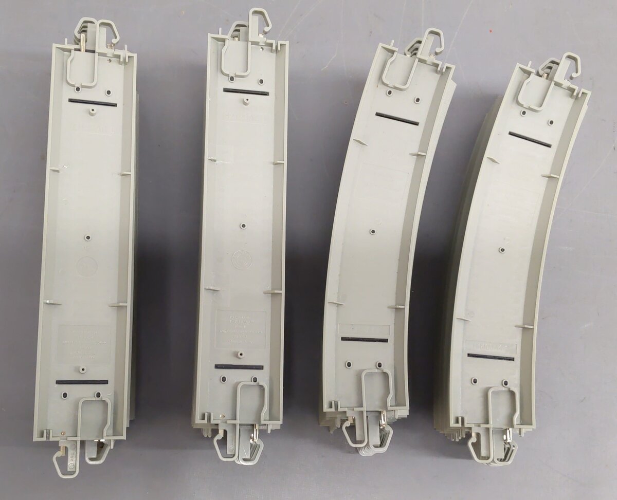 Bachmann 44503/44511 HO Assorted EZ Track - Straight & Curve (45) EX
