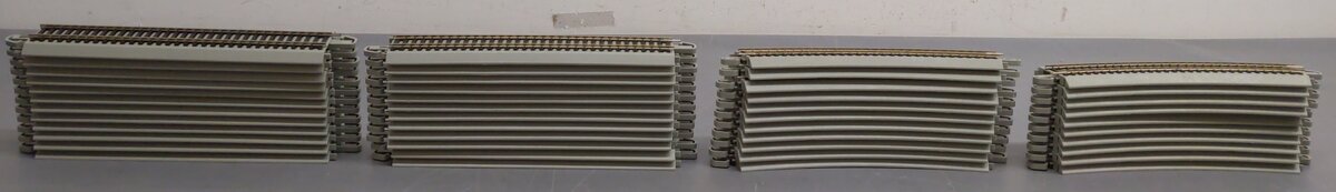 Bachmann 44503/44511 HO Assorted EZ Track - Straight & Curve (45) EX