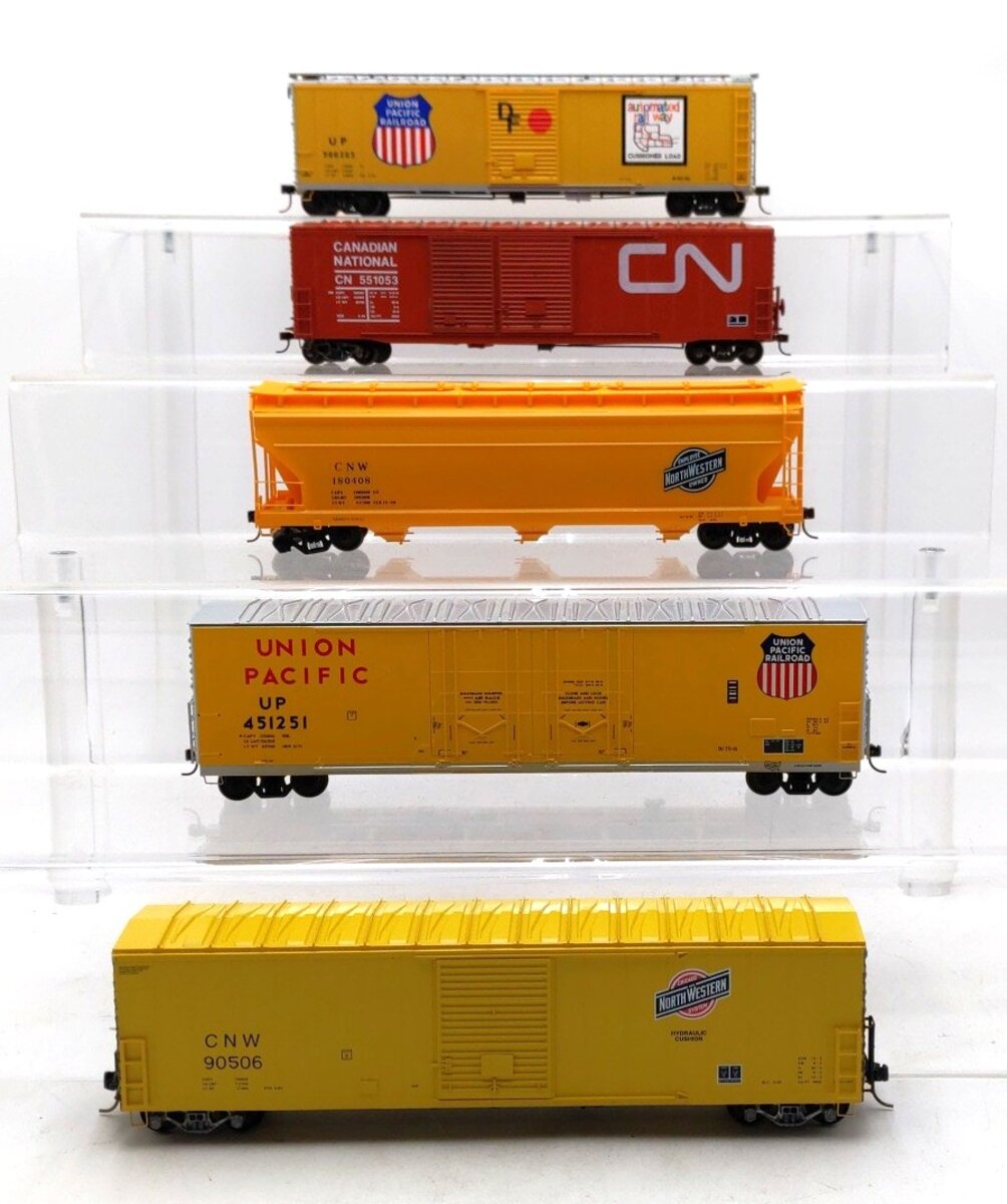 S Scale Assorted Freight Cars (Scale Wheels) [5] EX