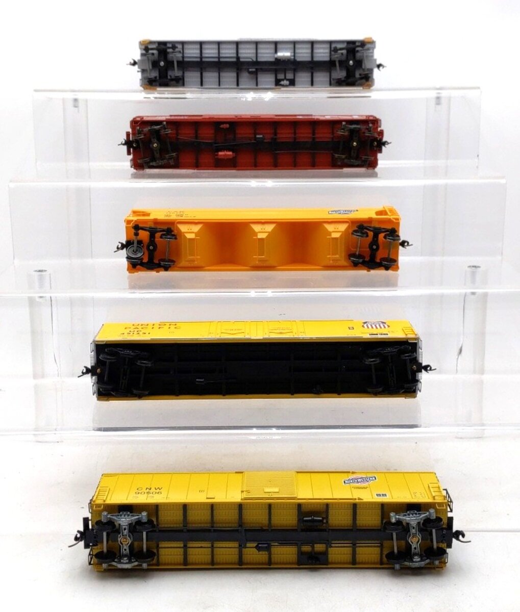 S Scale Assorted Freight Cars (Scale Wheels) [5] EX