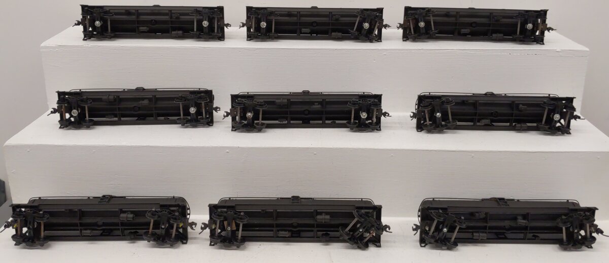 Williams Assorted 0100 O Tank Car Kits-Assembled [9]/Box