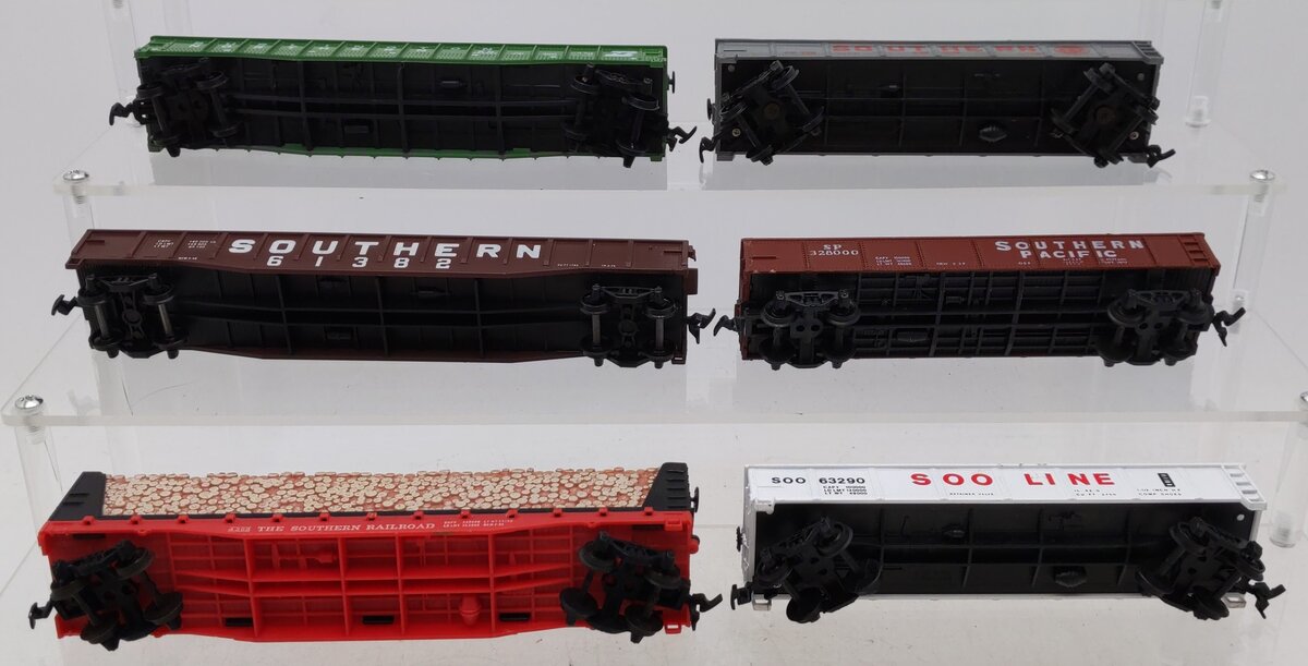 HO Scale Assorted Freight Cars [6] VG
