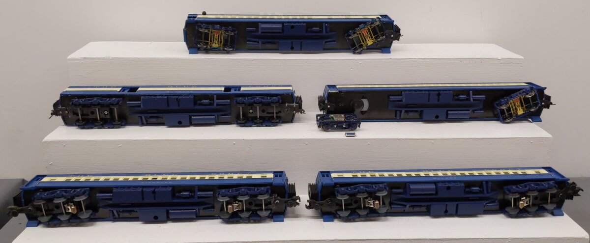 MTH 20-4021 O Gauge Jersey Central 70' Madison Passenger Car Set (Set of 5) VG/Box