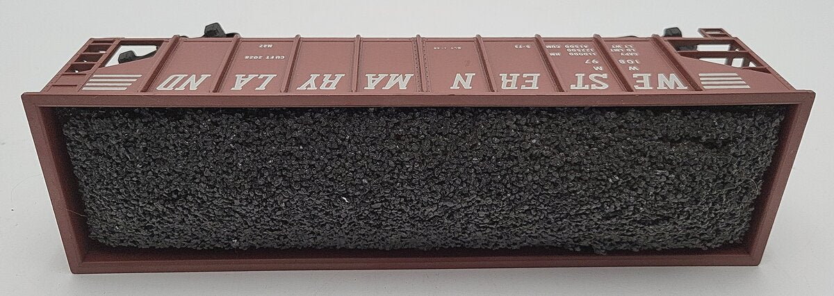 Weaver 10897 O Gauge Western Maryland 36' Ribbed 2-Bay Hopper 2-Rail VG