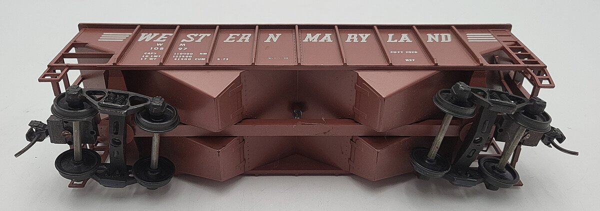 Weaver 10897 O Gauge Western Maryland 36' Ribbed 2-Bay Hopper 2-Rail VG