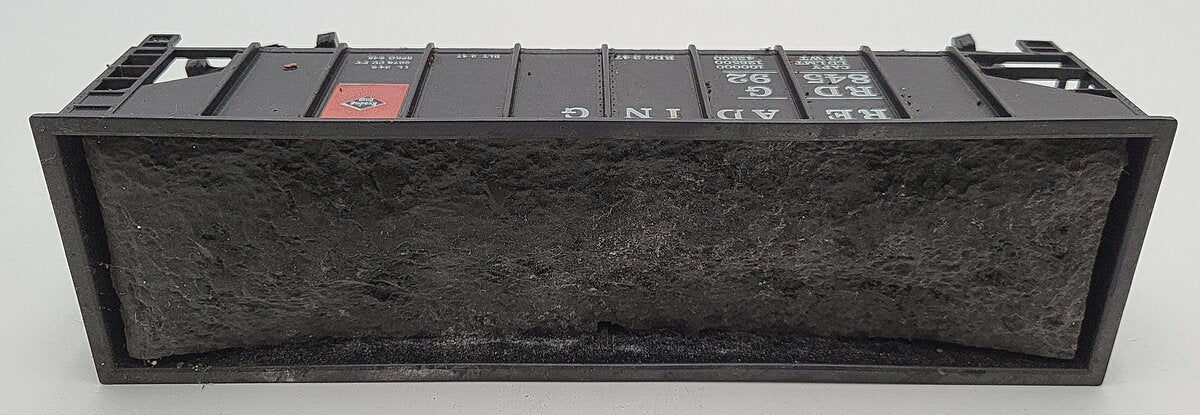 Weaver 84592 O Gauge Reading 2-Bay Hopper W/Load 2-Rail VG