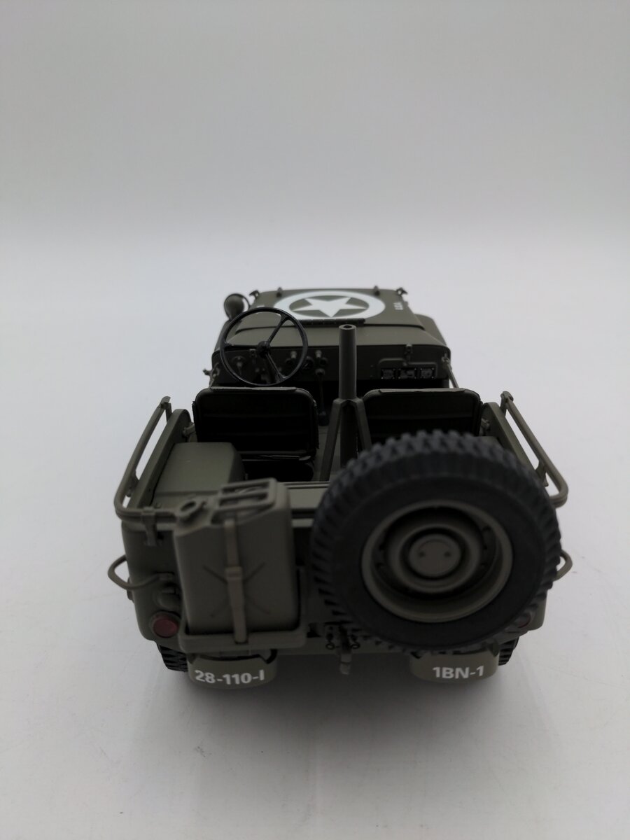 Danbury Mint 1:16 World War II Jeep EX/Box