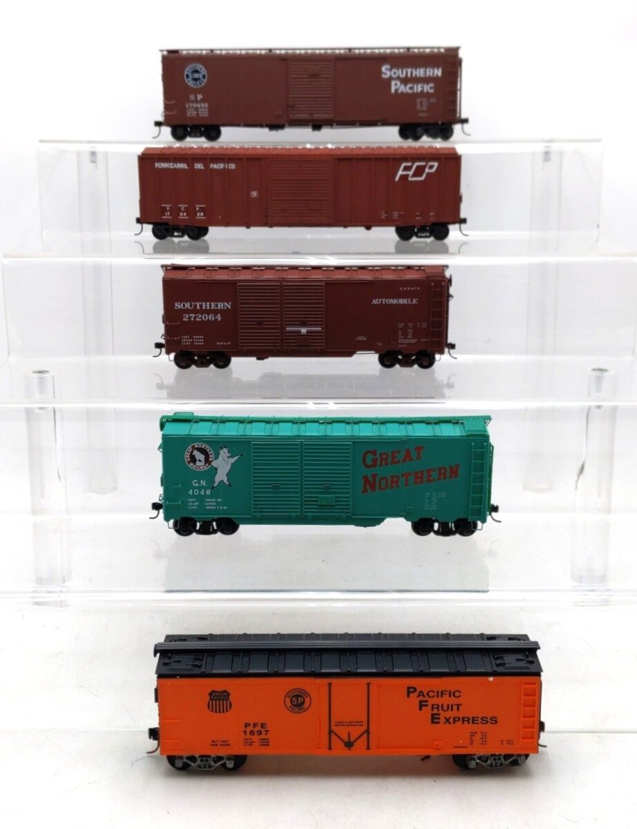 S Scale Assorted Freight Cars [5] EX