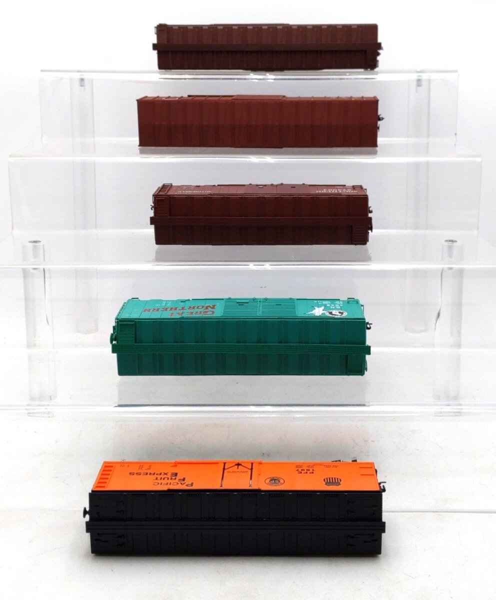 S Scale Assorted Freight Cars [5] EX