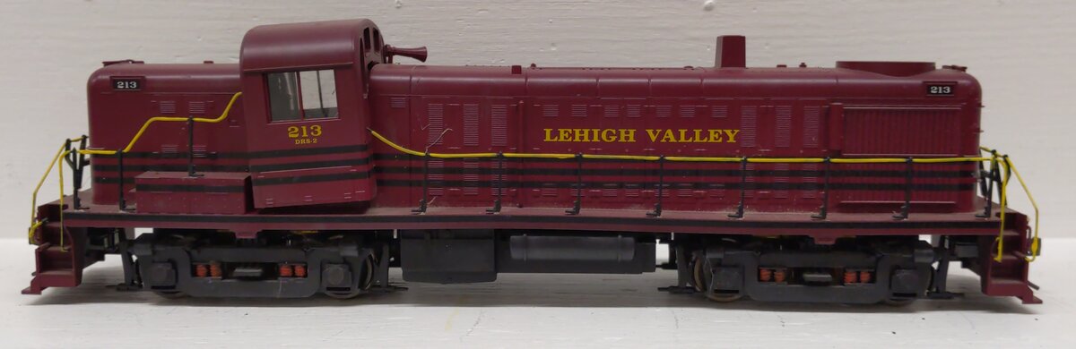 Weaver 5010 O Scale Lehigh Valley RS-3 Diesel Locomotive #213 [2 Rail] EX/Box