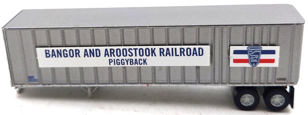 Athearn 15137 N Bangor and Aroostook Railroad 40' Exterior Post Trailer #201011