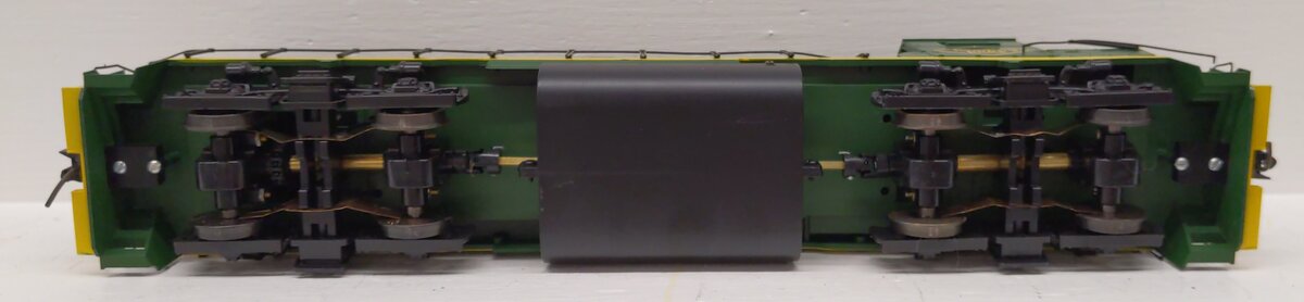 Weaver 3402 O Reading Lines EMD GP-39-2 Diesel Locomotive #3402 - 3 Rail EX
