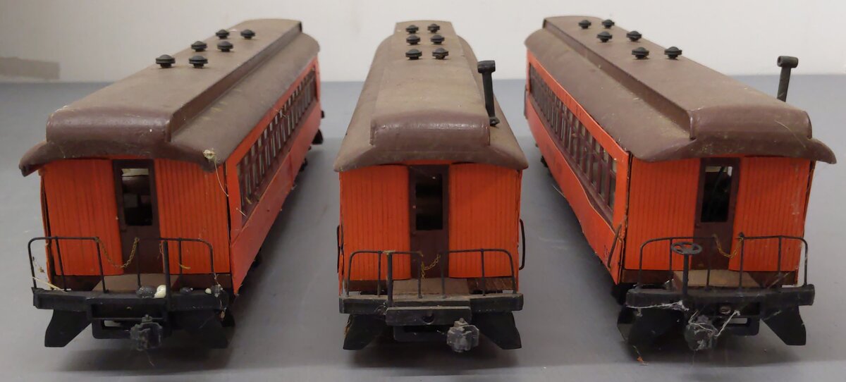 Custom O Center Valley R.R Passenger Cars [3]