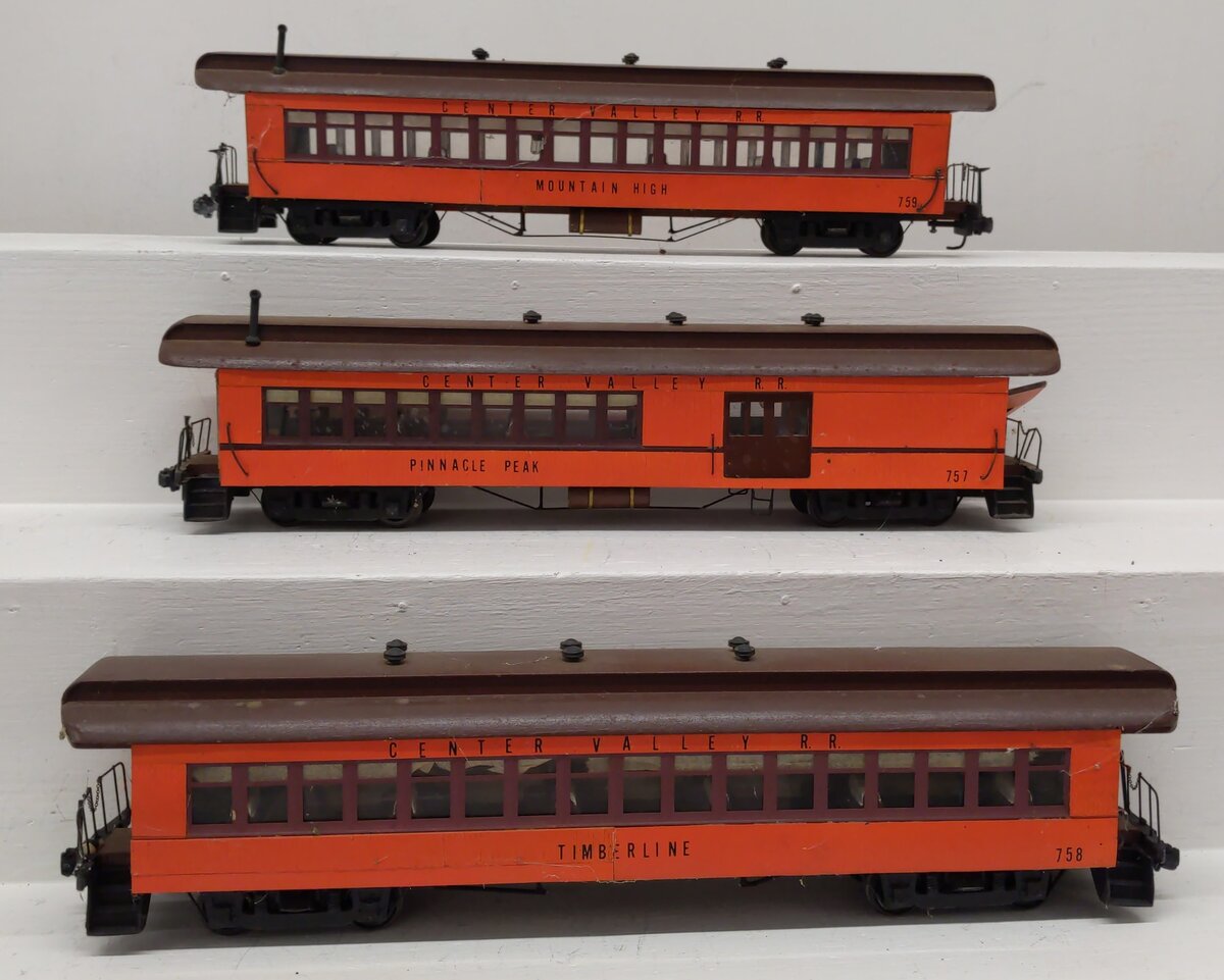Custom O Center Valley R.R Passenger Cars [3]