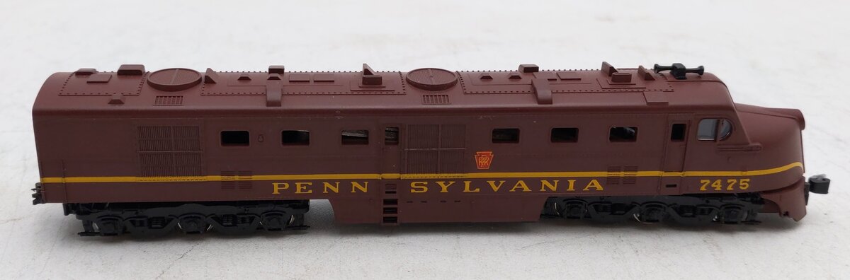 Con-Cor 001-002406/001-002456 Pennsylvania Diesel Locomotive #7475 LN/Box