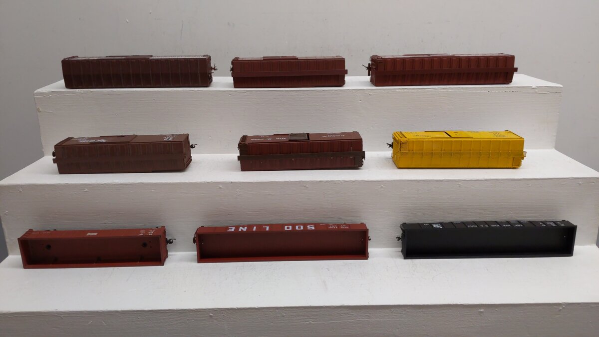 American Models & Other S Scale Assorted Train Cars (Scale Wheels) [9] EX