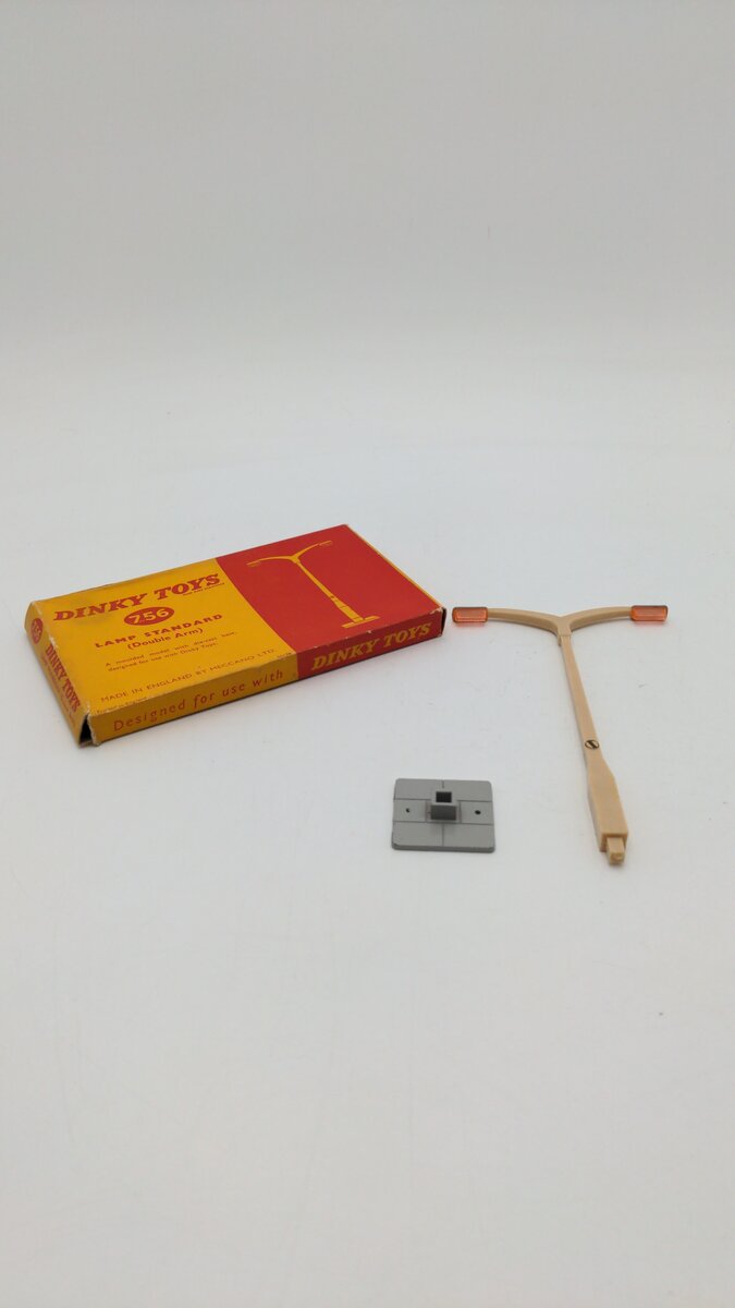 Dinky 756 Vintage Plastic Double Arm Lamp Standard With Die Cast Base EX/Box