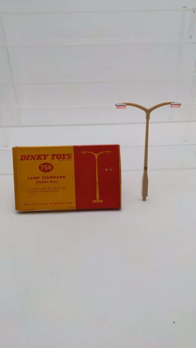 Dinky 756 Vintage Plastic Double Arm Lamp Standard With Die Cast Base EX/Box
